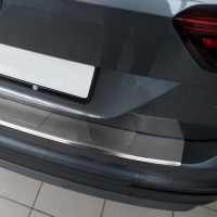 Nerezov� kryt prahu zadn�ch dve�� s hranou Chevrolet AVEO III 5dv. -- rok v�roby 2011-2015